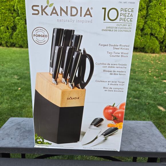 NIB Skandia 10 Piece Cutlery Set With Block Full Tang Double-Riveted - Picture 1 of 13